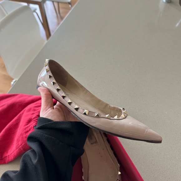 Valentino Rockstud Pointed Toe Ballerina Flat (Women) - Picture 7 of 7